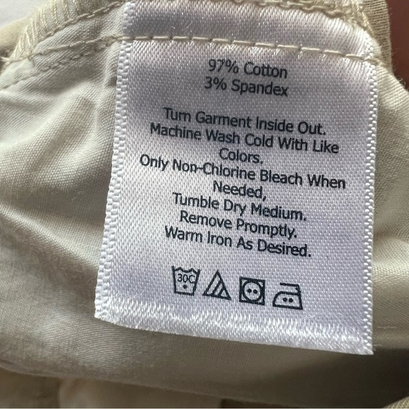 Eddie Bauer Blakely Fit Pants Women's Size 4 short tan Chino mid Rise Stretch - Picture 8 of 8